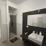 Lavinia's House Apartment *