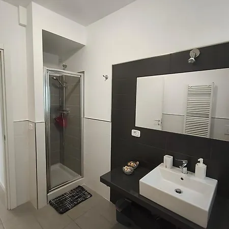 Lavinia's House アパート *